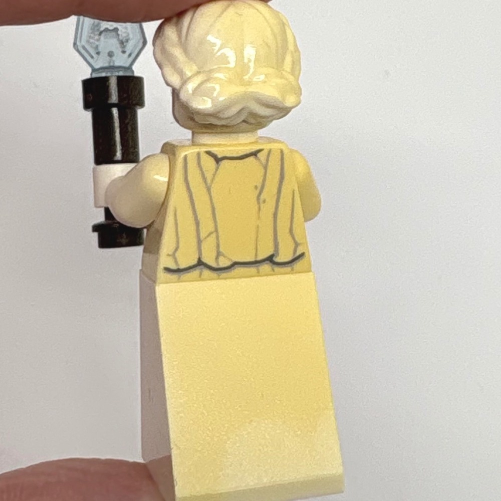 LEGO White Stone Statue Minifigure Nexo Knights 70357 nex121 *Yellowing - Picture 6 of 7